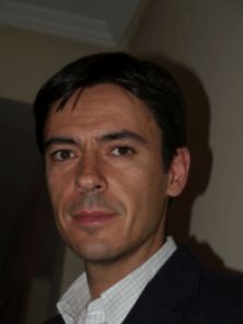 Dr. Fernando Magdaleno